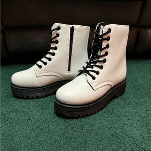 Qupid White Faux Leather Lace-up Combat Boots